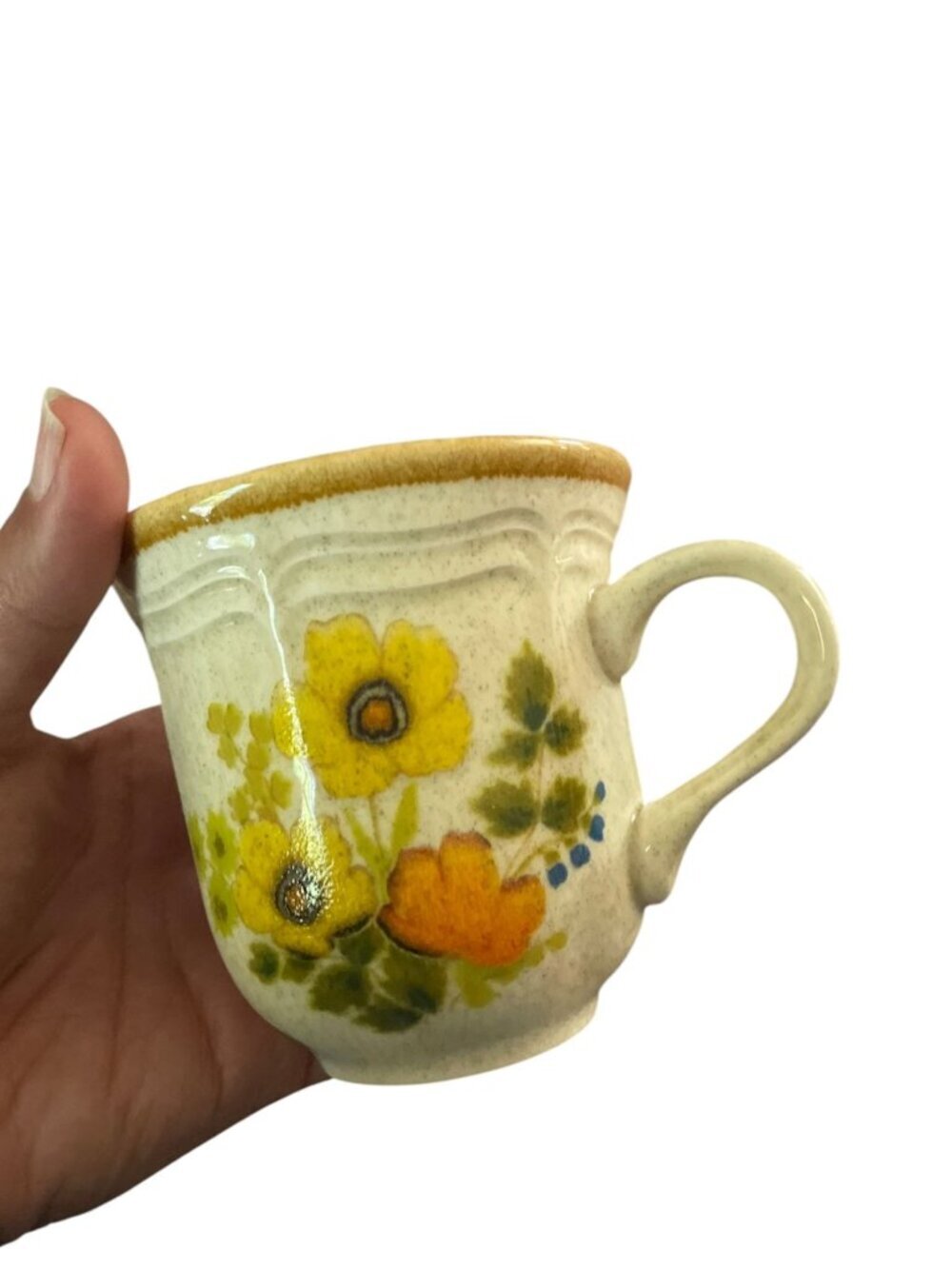Mikasa Garden Club Fresh Floral EC 404 Stoneware Yellow Coffee Mugs and Saucers - Picture 8 of 9
